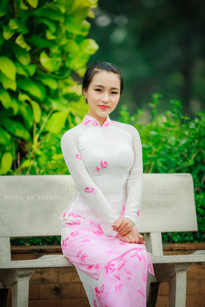 西西44